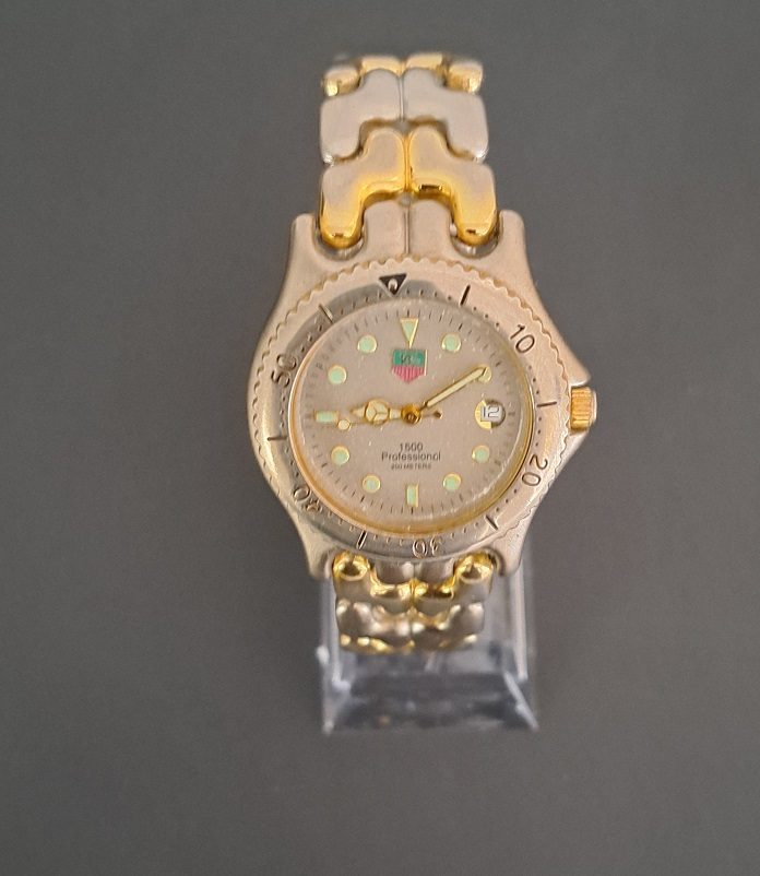 TAG Heuer Luxury Wrist Watch – Designer Swiss Timepiece