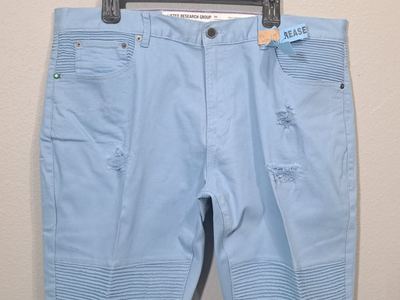 LRG Light Blue Men’s Rip Jeans, Size 40. 9
