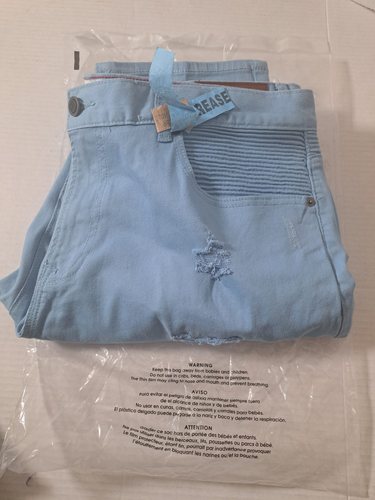 LRG Light Blue Men’s Rip Jeans, Size 40. 14