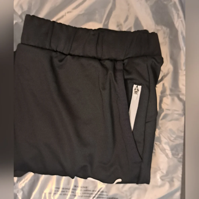 PUMA Men’s Slim Fit Joggers, Size L. 12