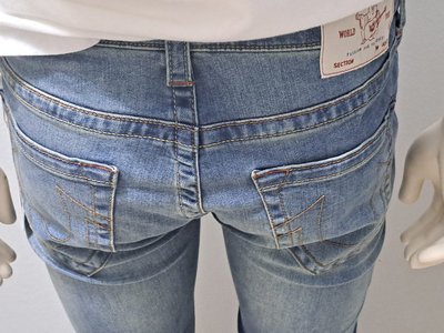 True Religion Men's Jeans Rocco Size 31, NWT. 10