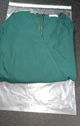 Kiyonna Evelyn Wide Leg Crop Jumpsuit Emerald Green Women’s Size 1XL NWT Elegant Wrap Tie Plus Size 13