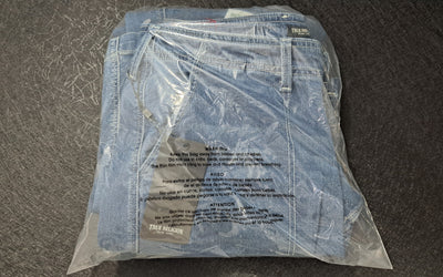 True Religion Women’s Cargo Jeans – Medium Wash Denim Multi-Pocket Utility Style, Size 30. 14
