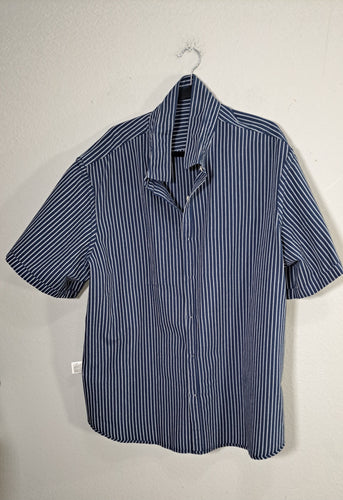 Old Navy Men’s Everyday Shirt XXXL Blue White Stripe Short Sleeve Button Front Regular Fit NWT 5
