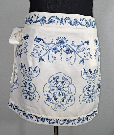 COMMENSE Women's Wrap Skirt XS White Blue Porcelain Print Side Tie NWT 5