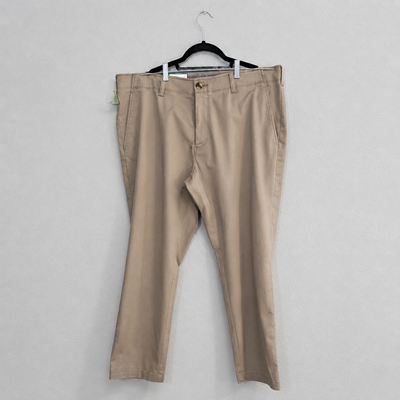 Haggar Men's Comfort Dress Pants Khaki Tan Size 38x29. 2