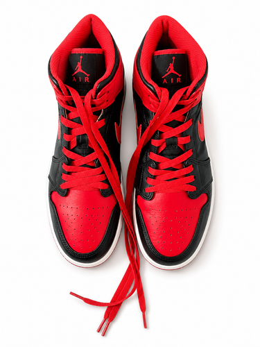 2022 Nike Air Jordan 1 Mid ‘Alternate Bred Men’s Sneakers Size 10. 8